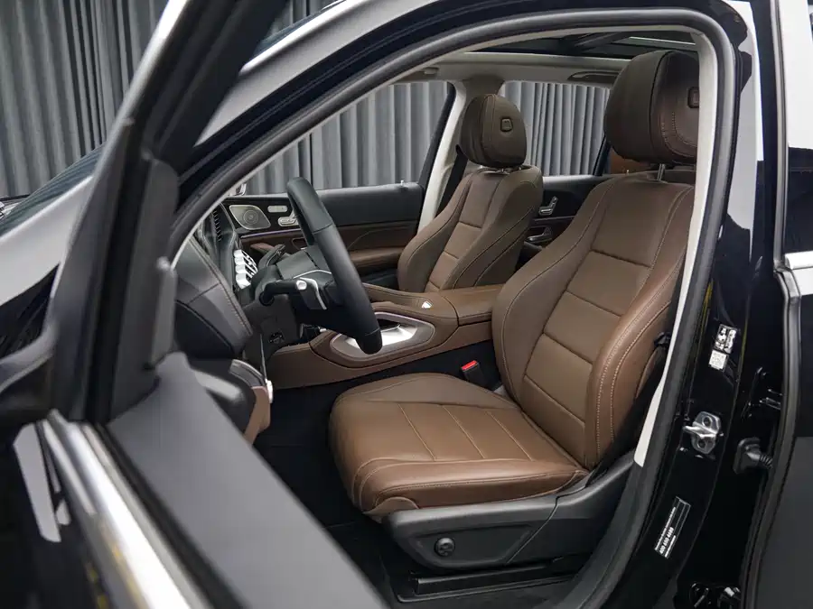900x675_0_q87_c42_autohomecar__ChxpV2qmdhmAdex9AAhVCnmTZk4221.jpg.webp